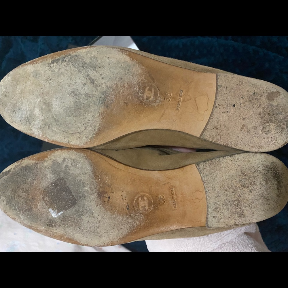 Chanel Tan Suede Ballerinas - Picture 4 of 7